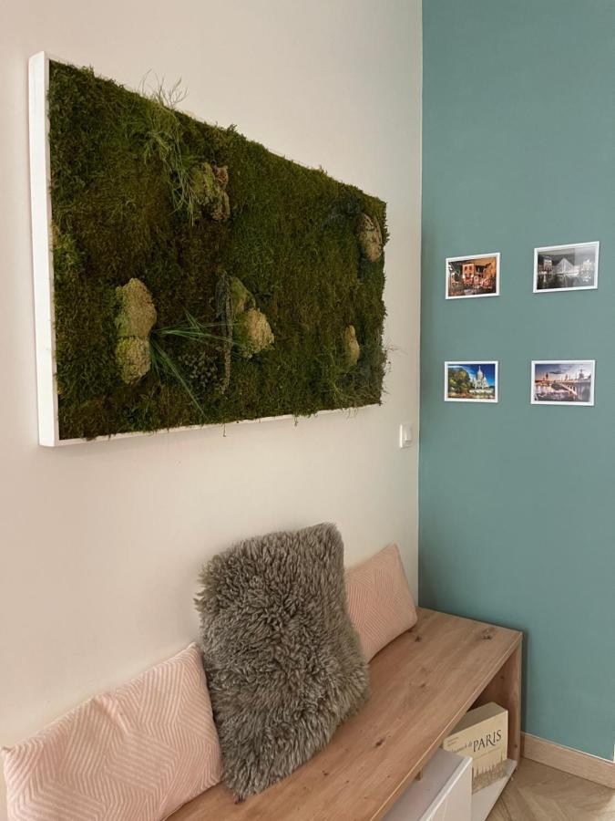 Le Nid Douillet De Patricia Apartment Paris Bagian luar foto