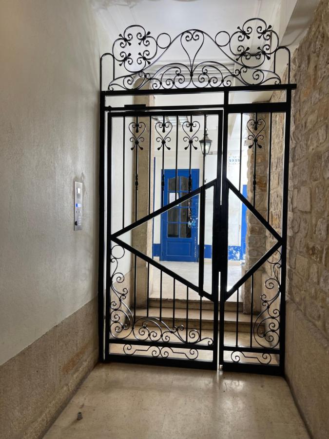 Le Nid Douillet De Patricia Apartment Paris Bagian luar foto